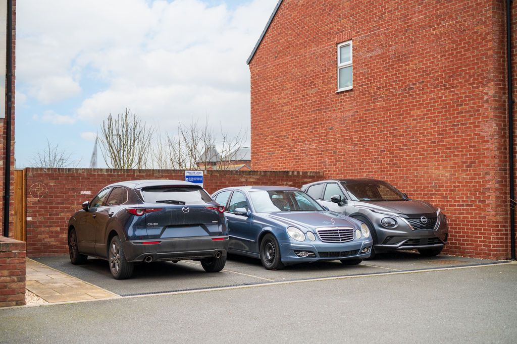 Additional image 26 of 2 bed flat for saleLime Tree House, Hunters Walk, Chesterfield S40