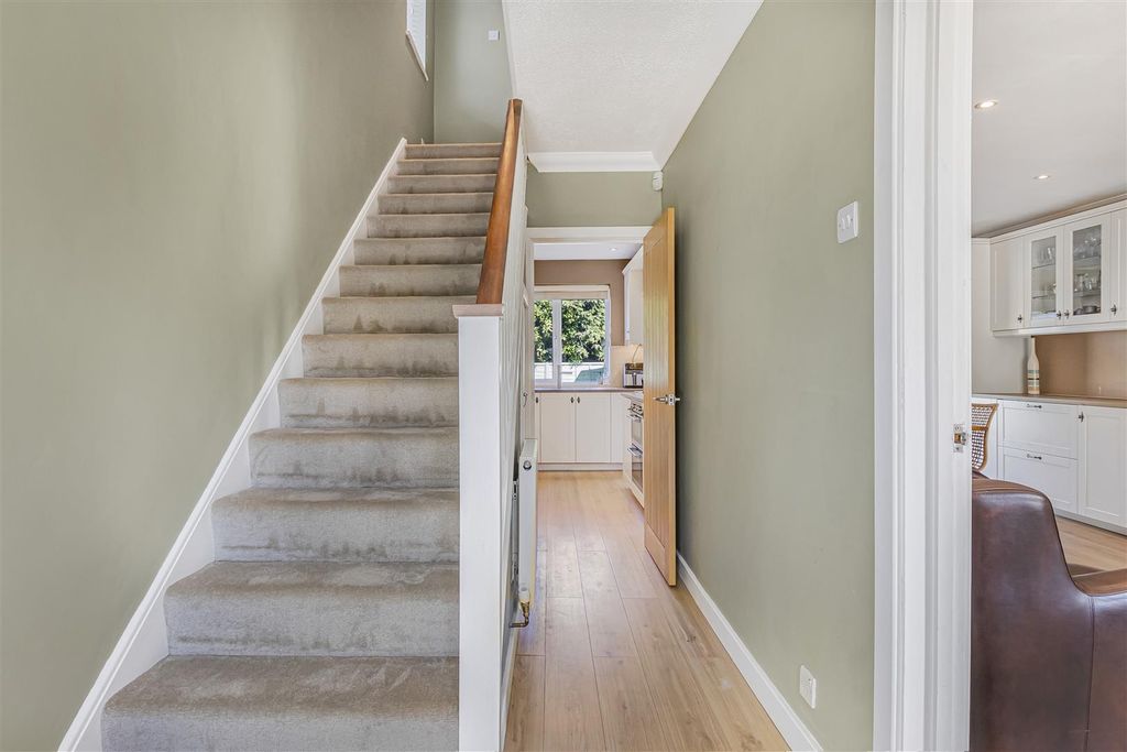 Property photo 2 of 19 Img_9540.Jpg