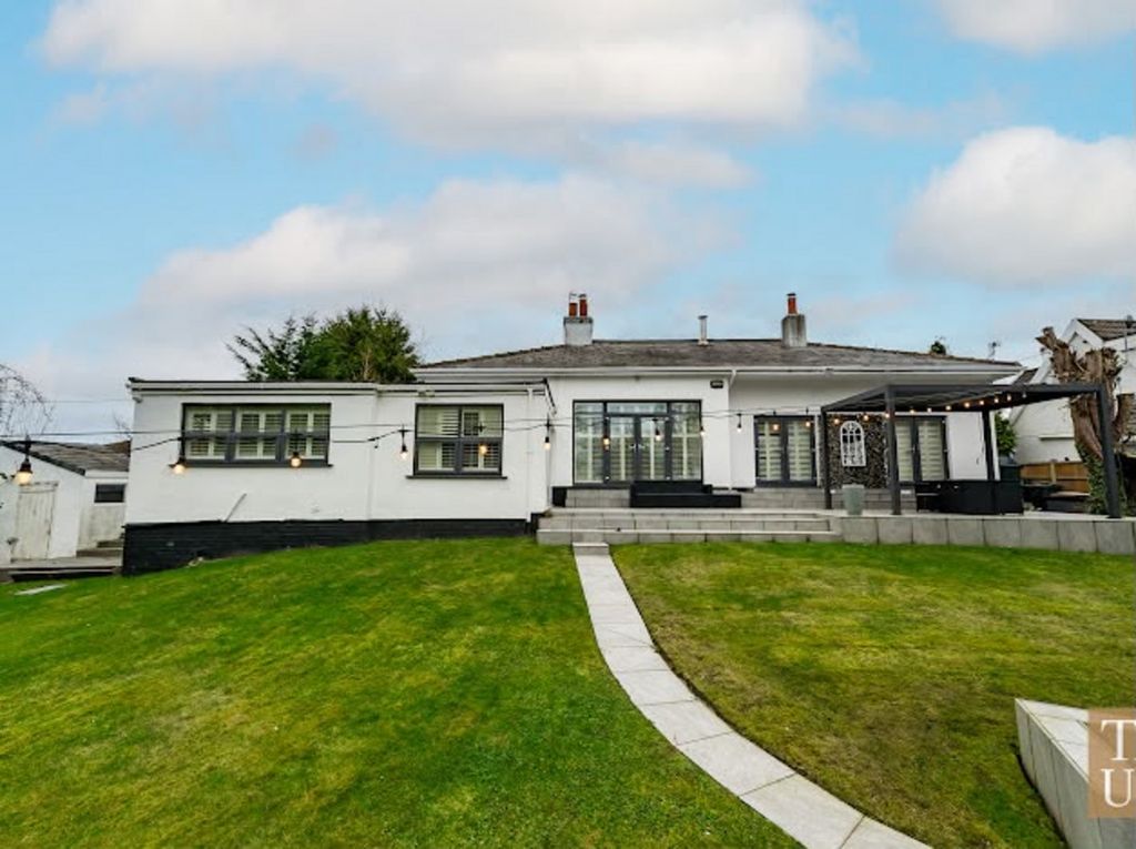 Property photo 1 of 49