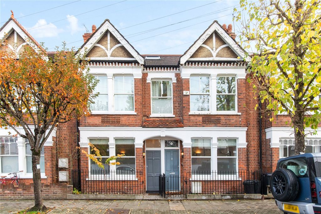 Property photo 3 of 7 Picture No. 25