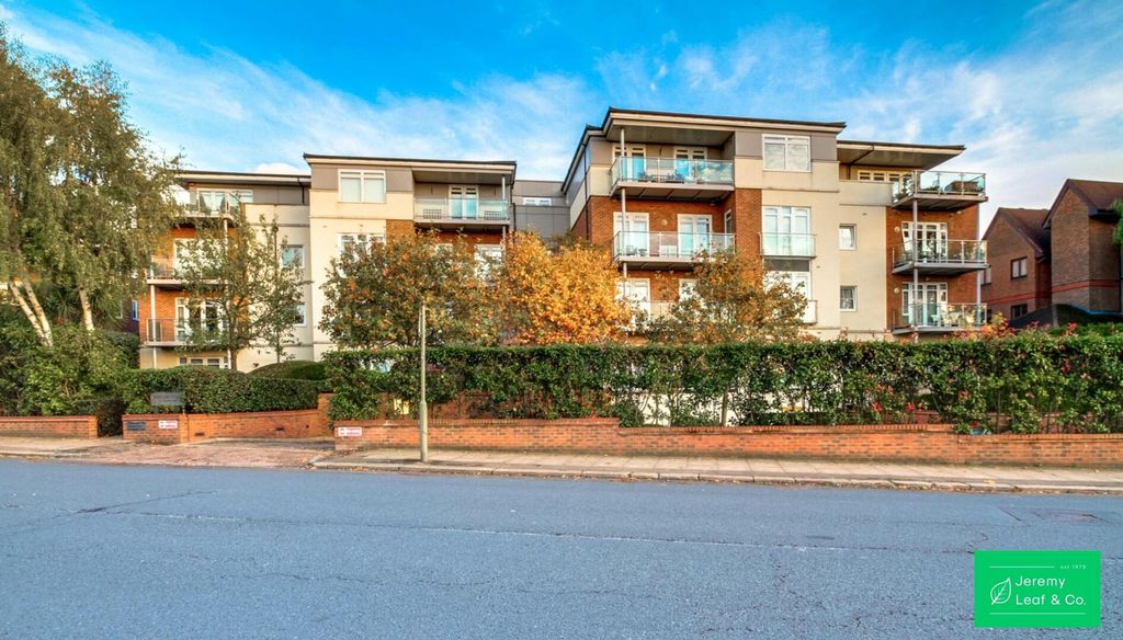 Property photo 1 of 28 Front (Exterior)