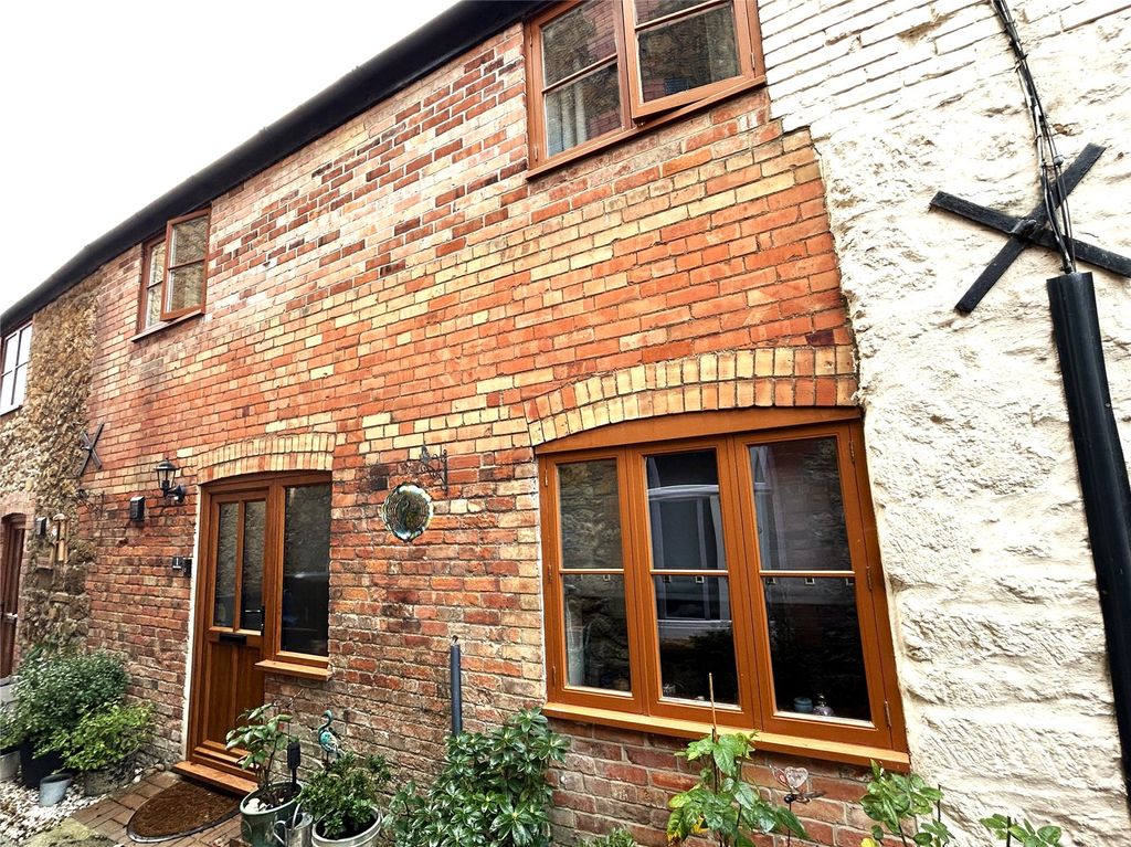 Property photo 1 of 8 Picture No. 01