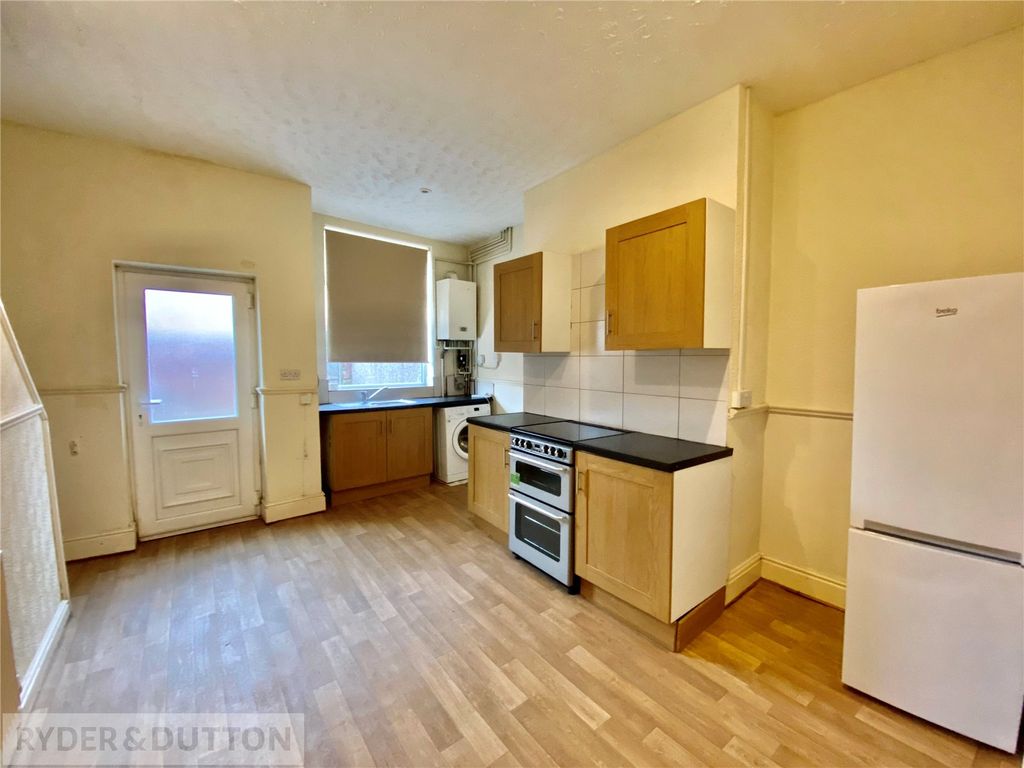 Property photo 3 of 11 Kitchen/Diner