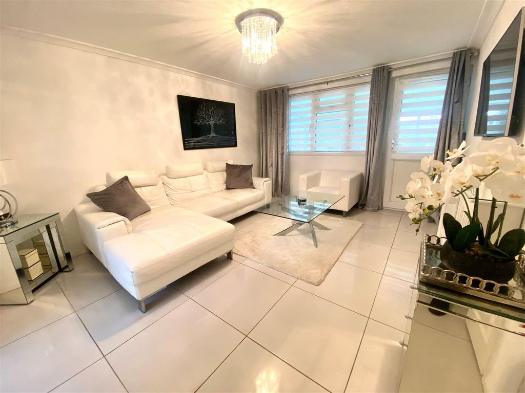 Property photo 2 of 13 H.Jpg