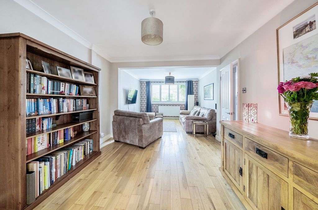 Property photo 3 of 22 1344767-16-68Af2A...