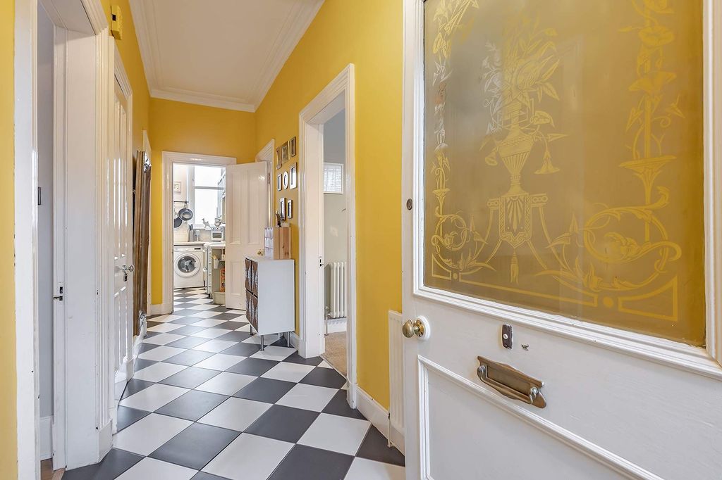 Property photo 2 of 28 Hallway