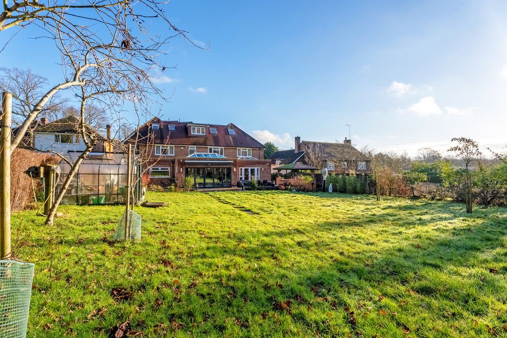 Additional image 18 of 6 bed detached house for salePine Grove, Brookmans Park AL9
