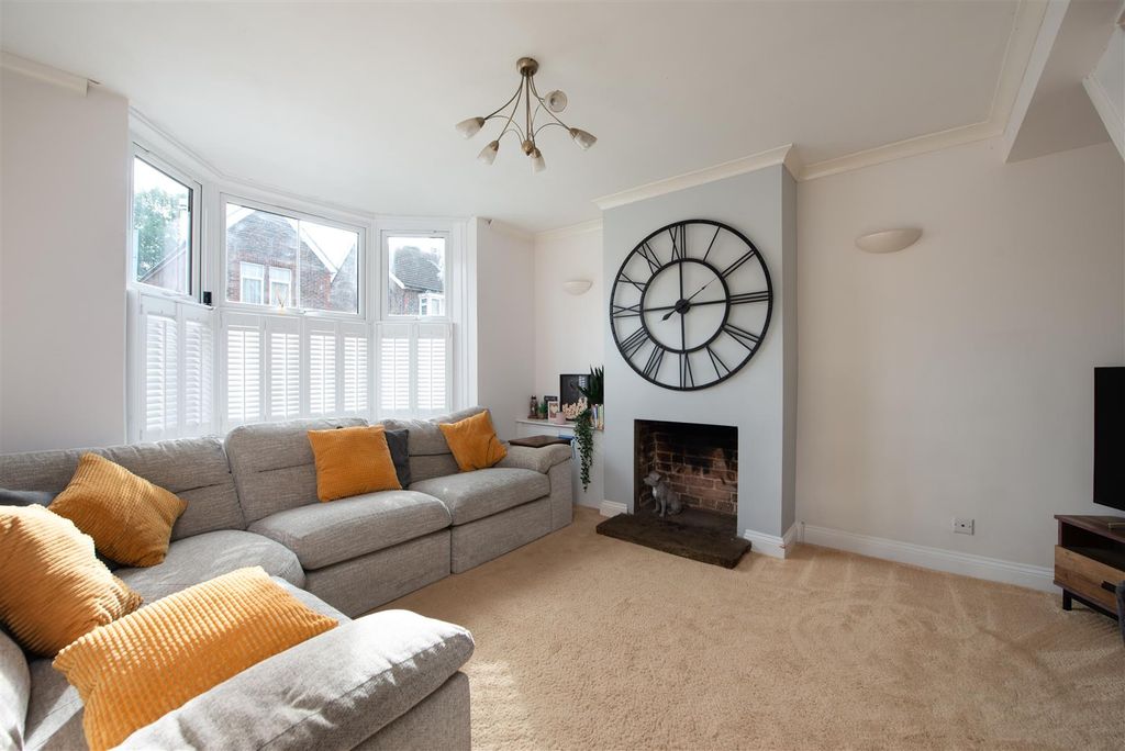 Property photo 2 of 21 Ke0_5946-Edit.Jpg