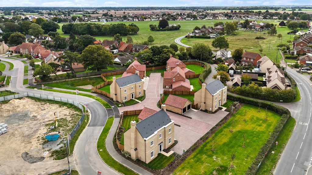 Property photo 2 of 26