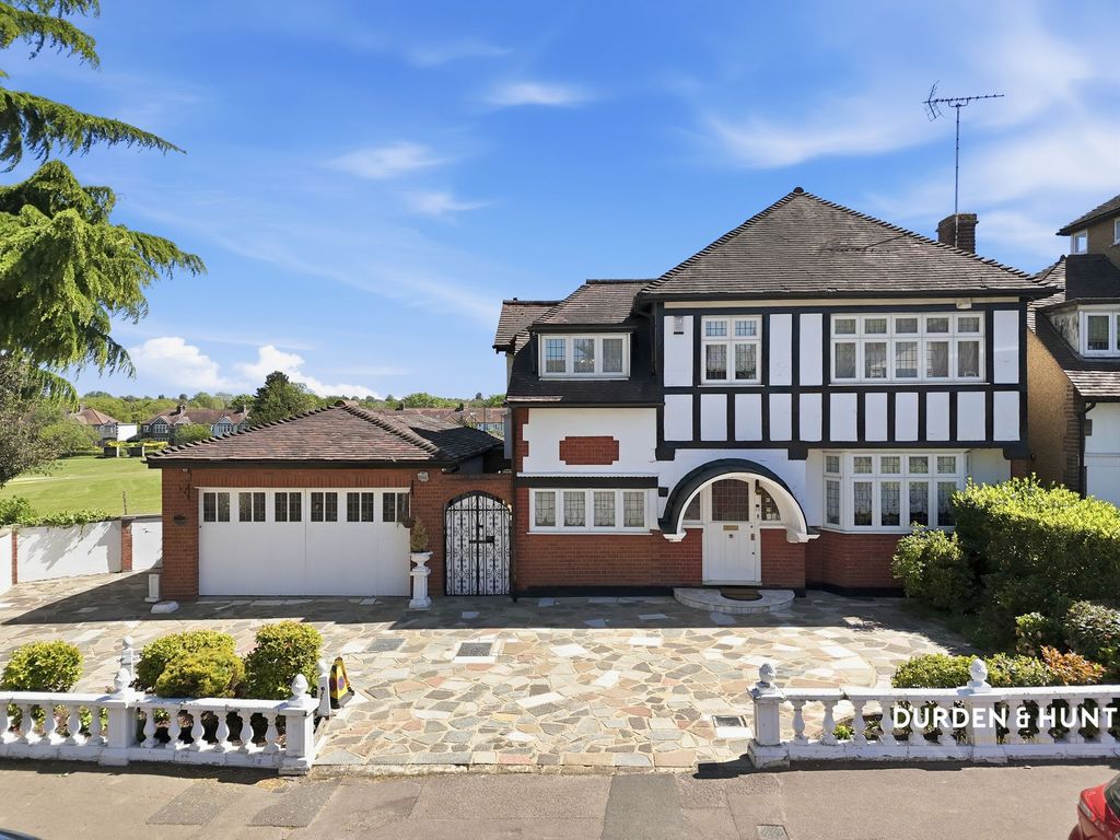 Property photo 2 of 38
