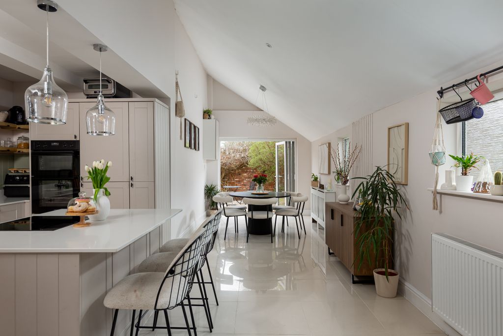 Property photo 2 of 26 Picture No. 08