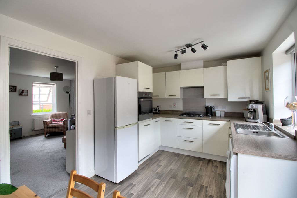 Property photo 1 of 19 004c4Da0c9963Ac8Dfb69Adcafdf84084F1Ec64A.Jpg