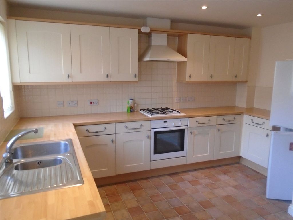 Property photo 2 of 12 Picture No. 37