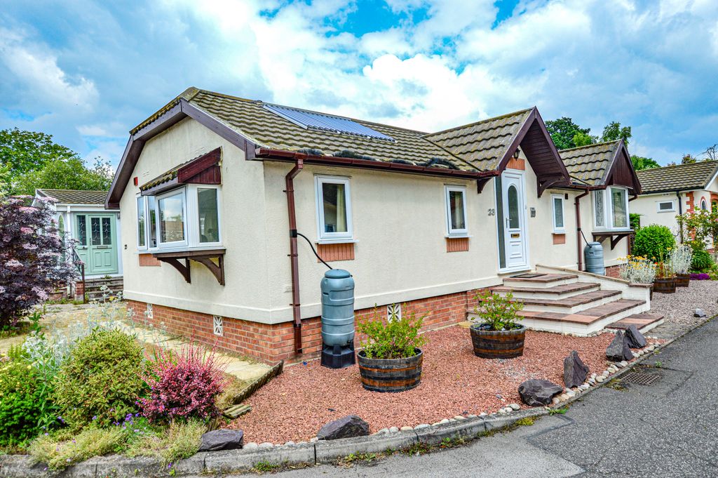 Property photo 1 of 10
