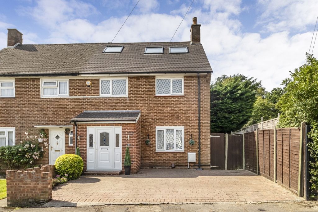 Property photo 1 of 12 1