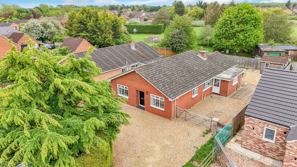 Property photo 1 of 30 4887791