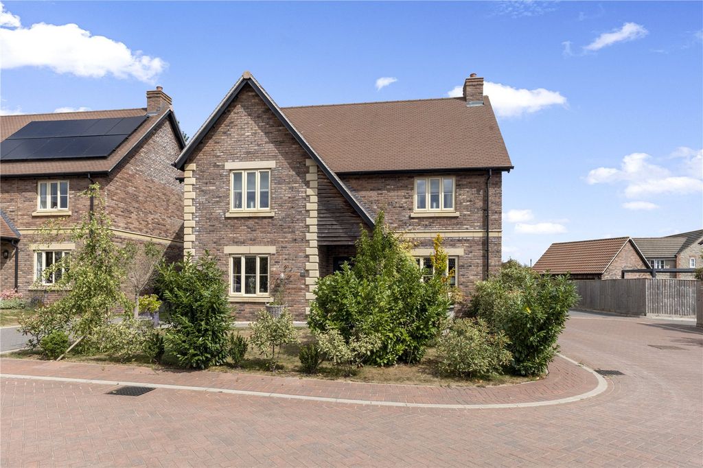 Property photo 1 of 19 Picture No. 03