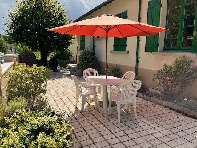 Property photo 2 of 15