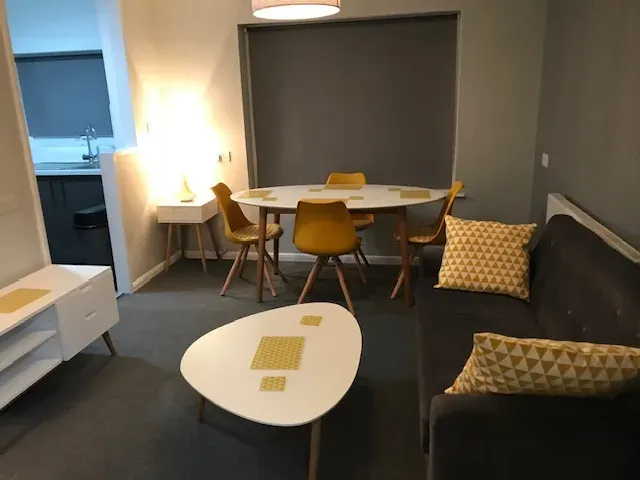 Property photo 1 of 9