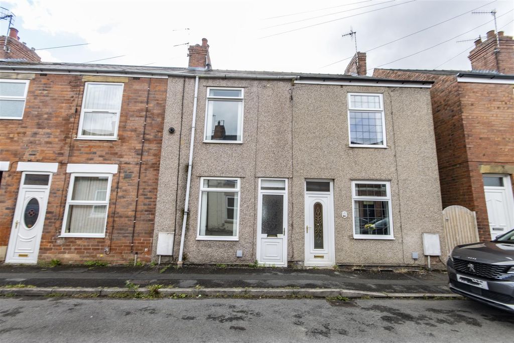 Property photo 1 of 12