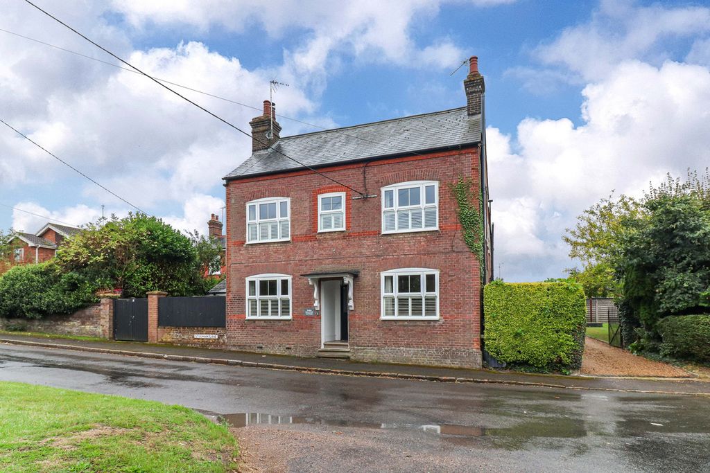 Property photo 1 of 26