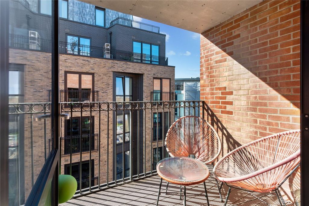 Property photo 3 of 12 Picture No. 12