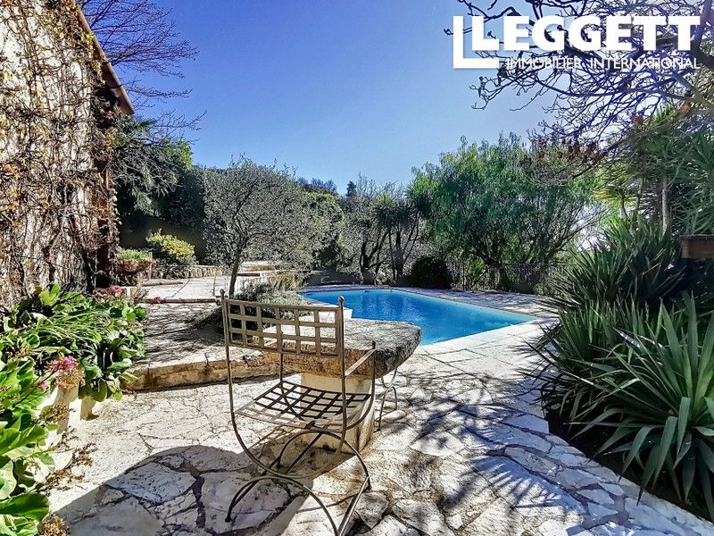 Property photo 3 of 10