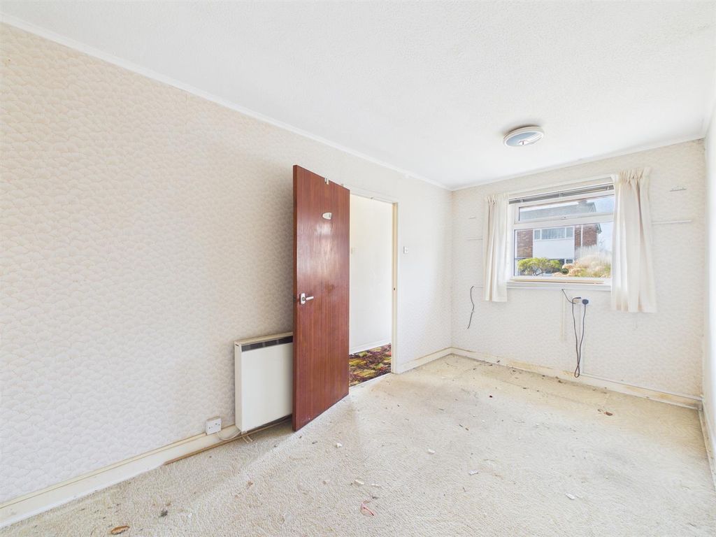 Property photo 3 of 13 3 - Bungalow In Yate.Jpg