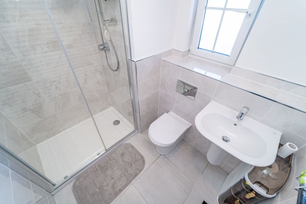 Additional image 14 of 5 bed detached house for saleEast Cairn View, Murieston, Livingston EH54