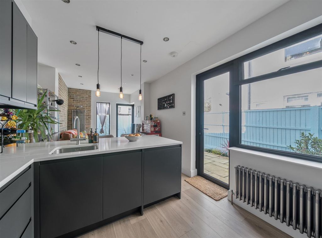 Property photo 2 of 19 19621725 (15).Jpg