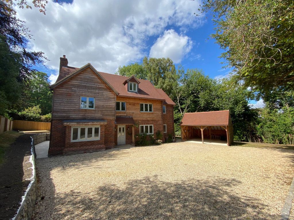 Property photo 1 of 18 Picture No. 23