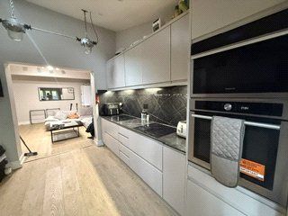 Property photo 3 of 14 Picture No. 08