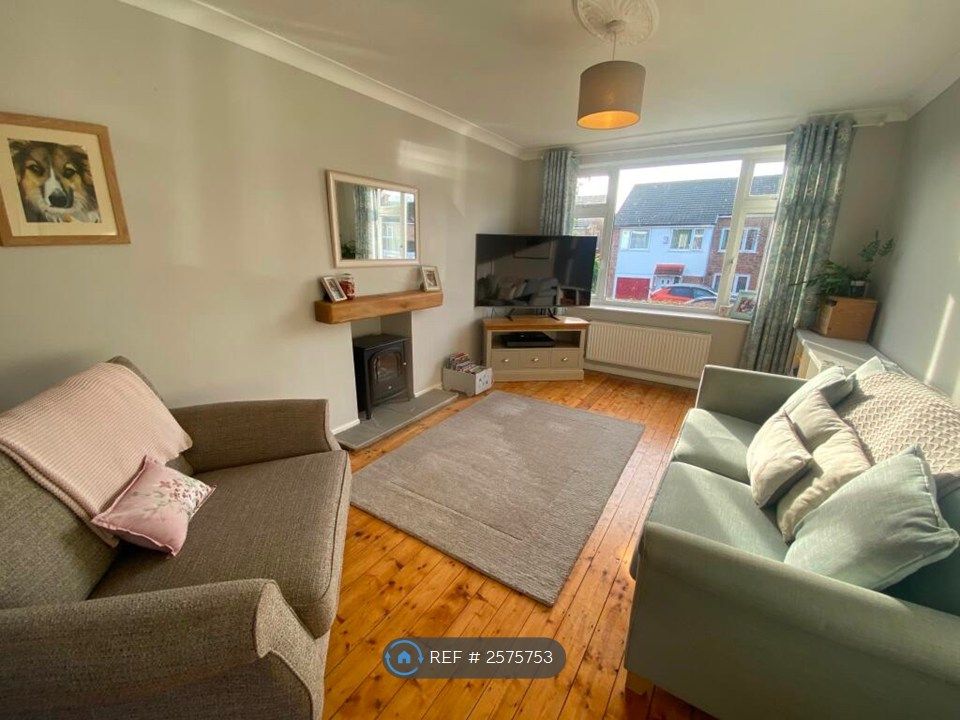 Property photo 3 of 4