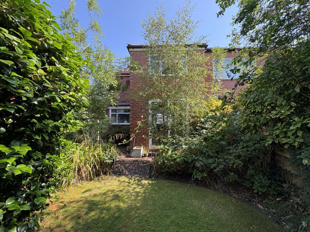 Property photo 3 of 4