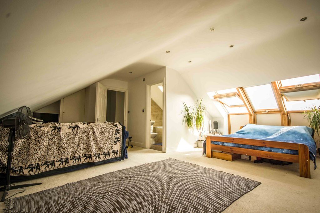Additional image 8 of 3 bed flat for saleBerkeley Road, Birchington CT7