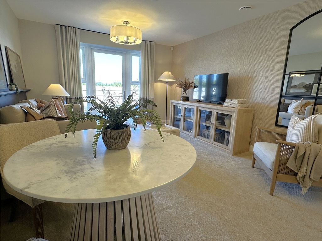 Property photo 2 of 16 Picture No. 02