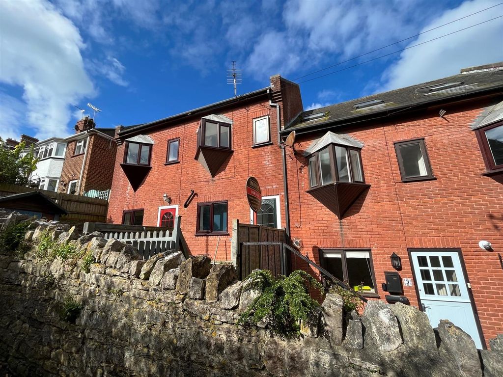 Property photo 1 of 17 4100 New Windowcard.Jpg