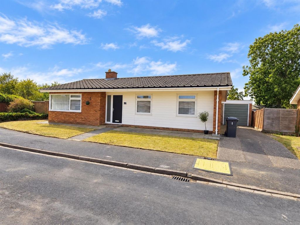 Property photo 1 of 18 Front