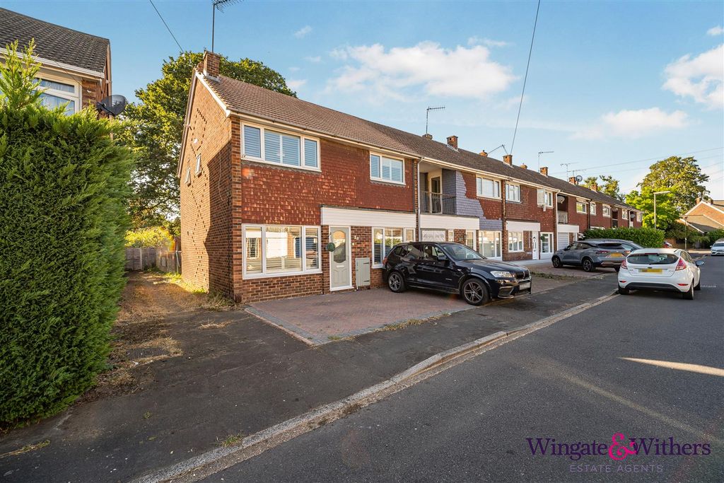 Property photo 1 of 18 3.Jpg