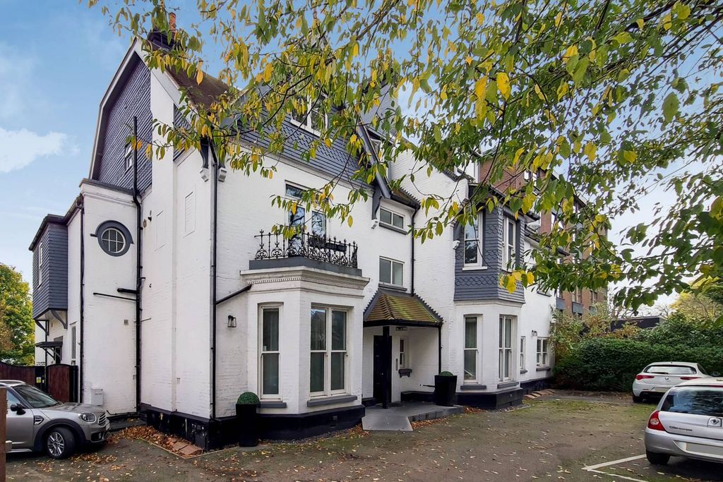 Property photo 2 of 15