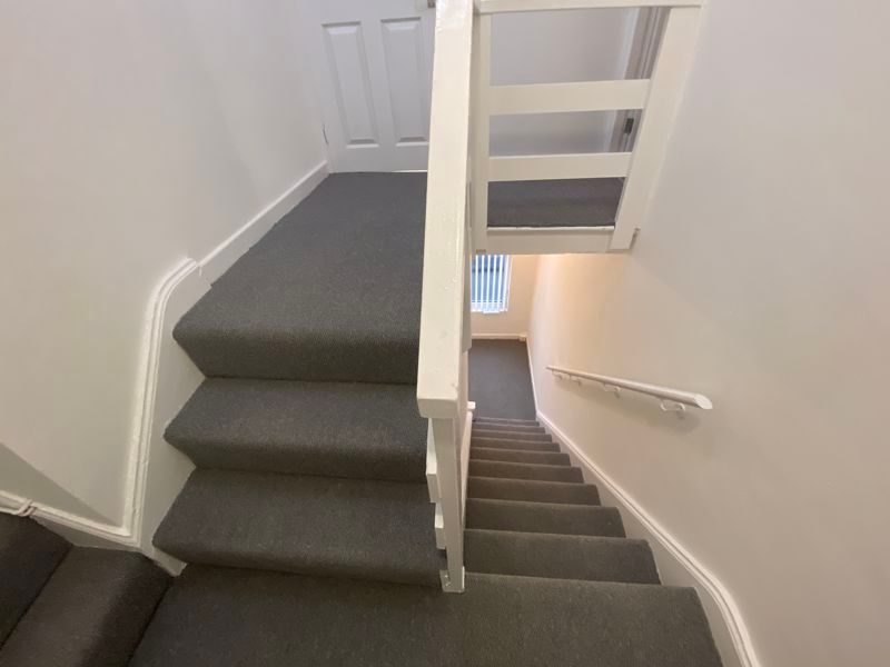 Property photo 3 of 13 Communal Hallway