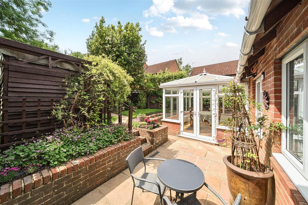 Property photo 2 of 15 Garden Patio.Jpg