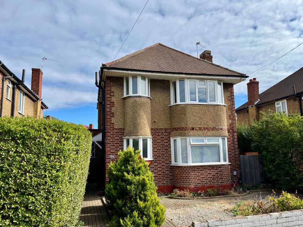 Property photo 2 of 13 Img_7704