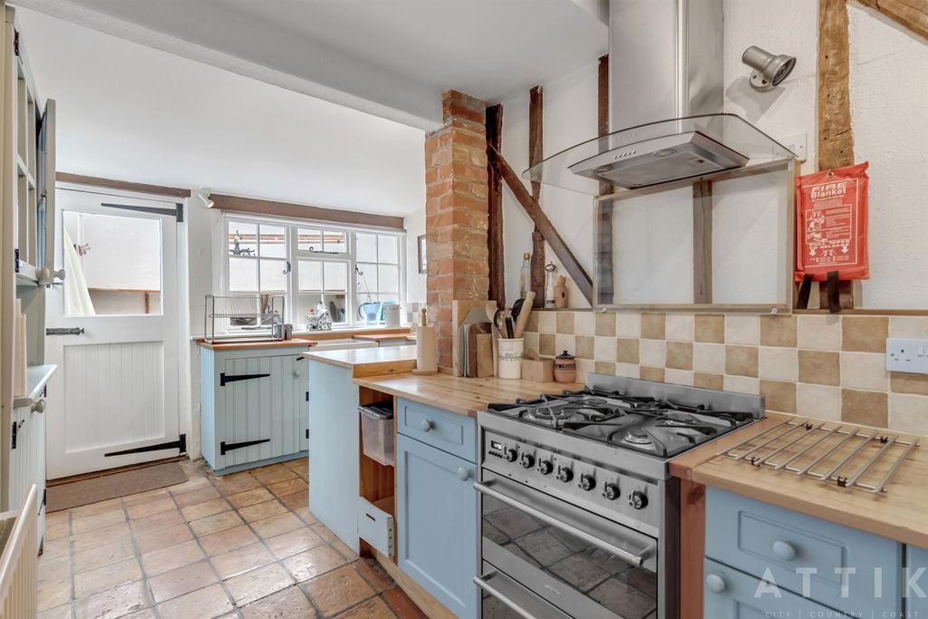 Property photo 3 of 41 School Cottage, The Street, Heveningham, Suffolk,