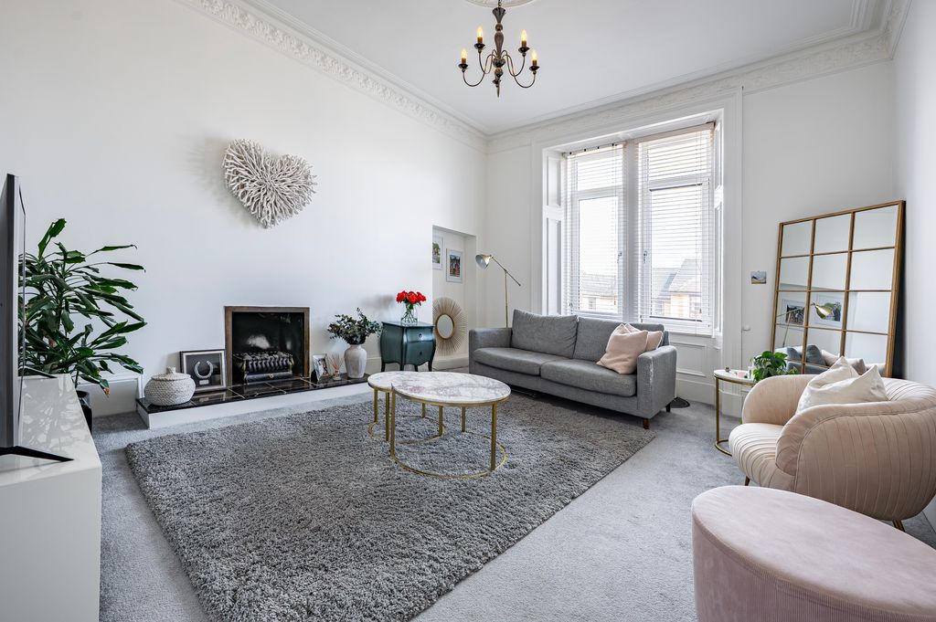 Property photo 2 of 26