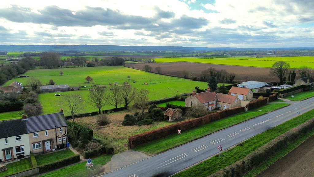 Property photo 1 of 9 Photo 1