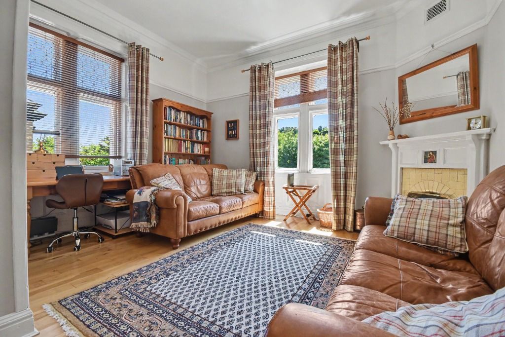 Additional image 9 of 4 bed flat for sale88 Newark Street, Inverclyde, Greenock PA16