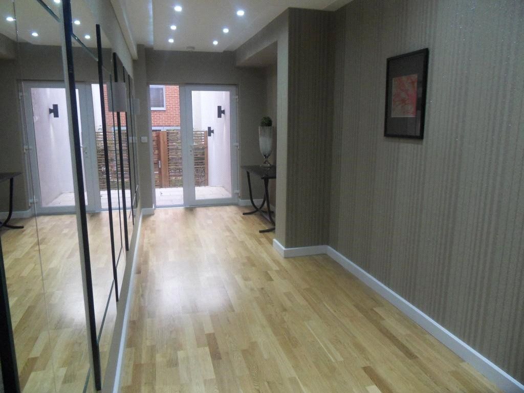 Property photo 2 of 9 Picture 2