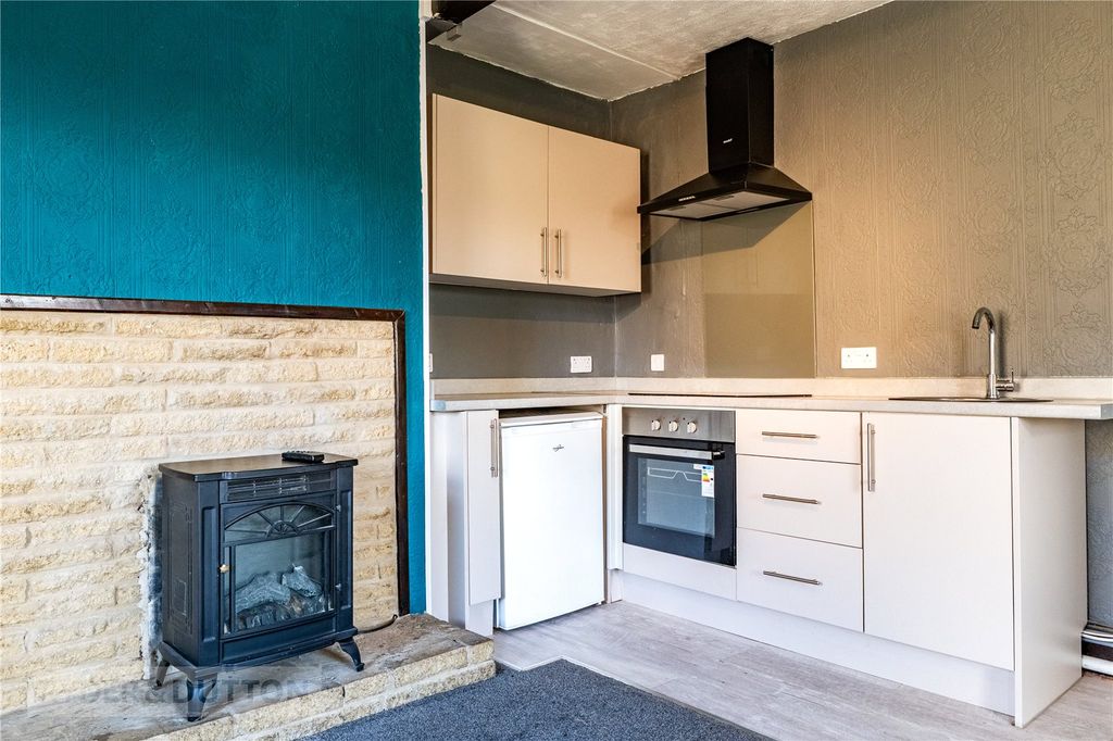 Property photo 3 of 13 Open Plan
