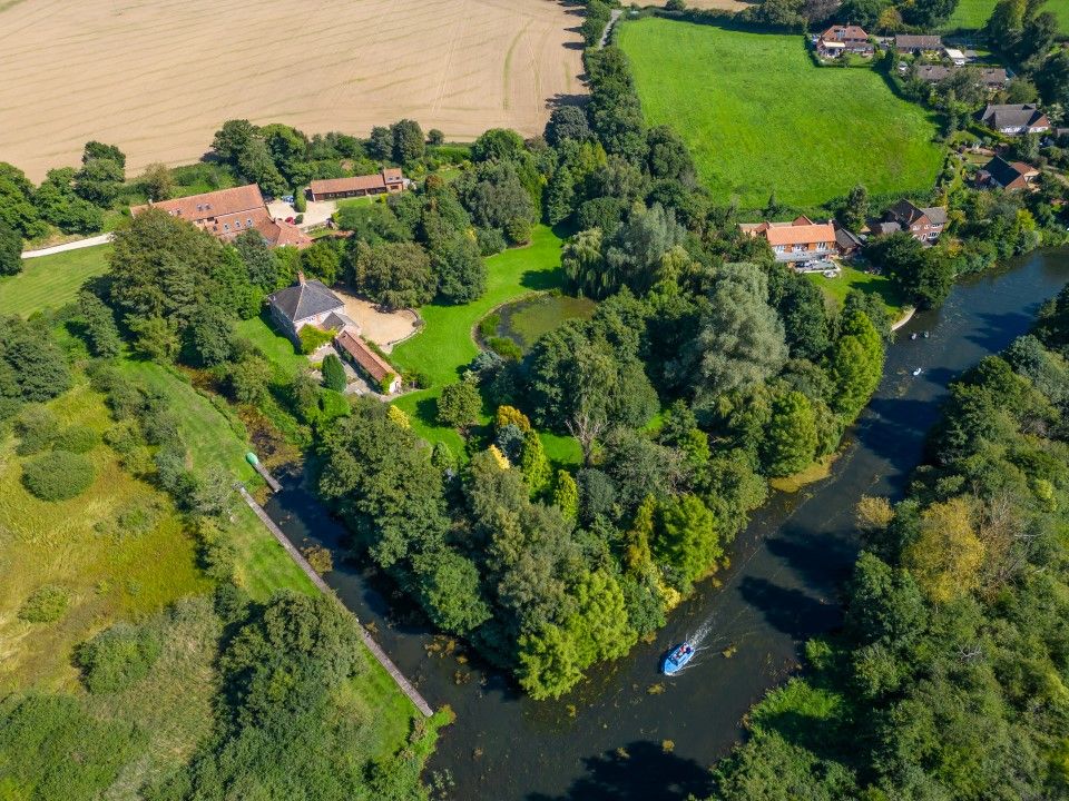 Property photo 2 of 29